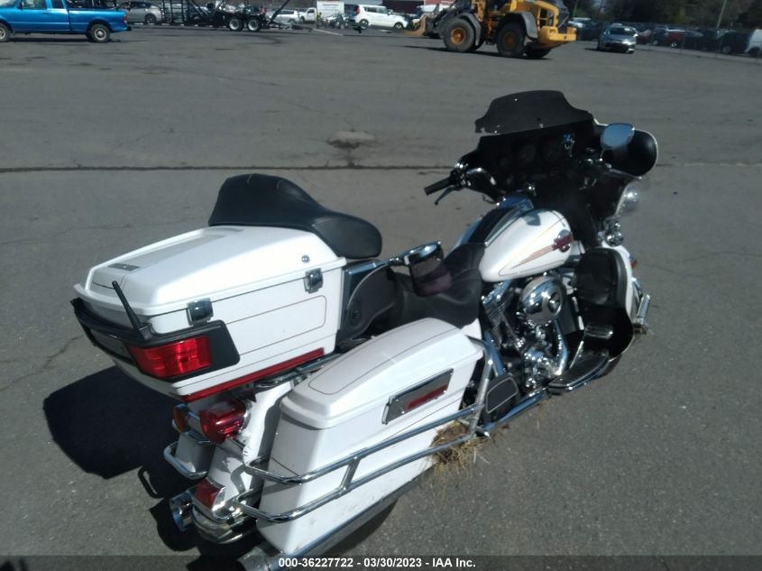 2007 HARLEY-DAVIDSON FLHTCUI - 1HD1FC4157Y639752