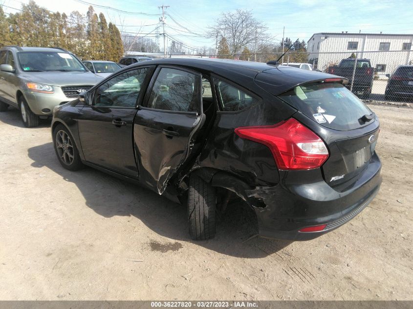 2014 FORD FOCUS SE - 1FADP3K28EL444235