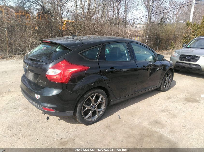 2014 FORD FOCUS SE - 1FADP3K28EL444235