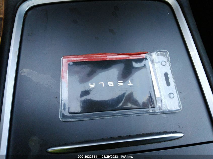 2021 TESLA MODEL Y LONG RANGE - 5YJYGDEE6MF233186
