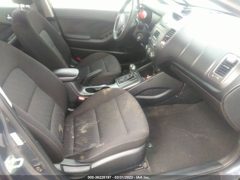 2016 KIA FORTE LX - KNAFK4A66G5553356