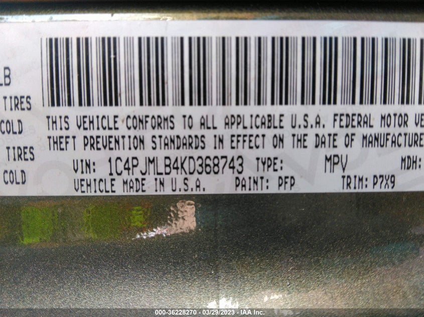 VIN 1C4PJMLB4KD368743 2019 JEEP CHEROKEE LATITUDE PLUS