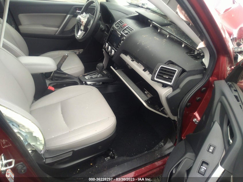 VIN JF2SJAJC4HH419813 2017 SUBARU FORESTER LIMITED