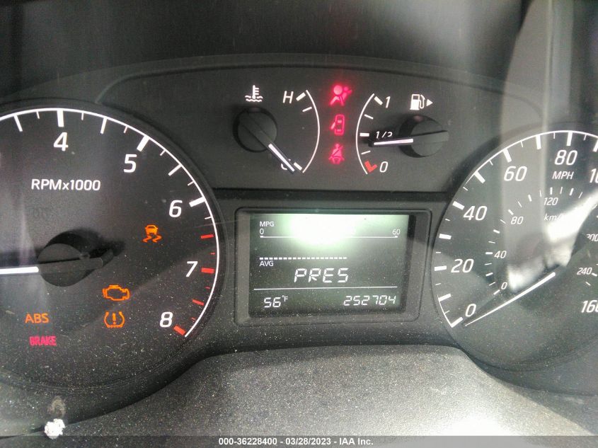 2015 NISSAN SENTRA S - 3N1AB7AP3FY276578