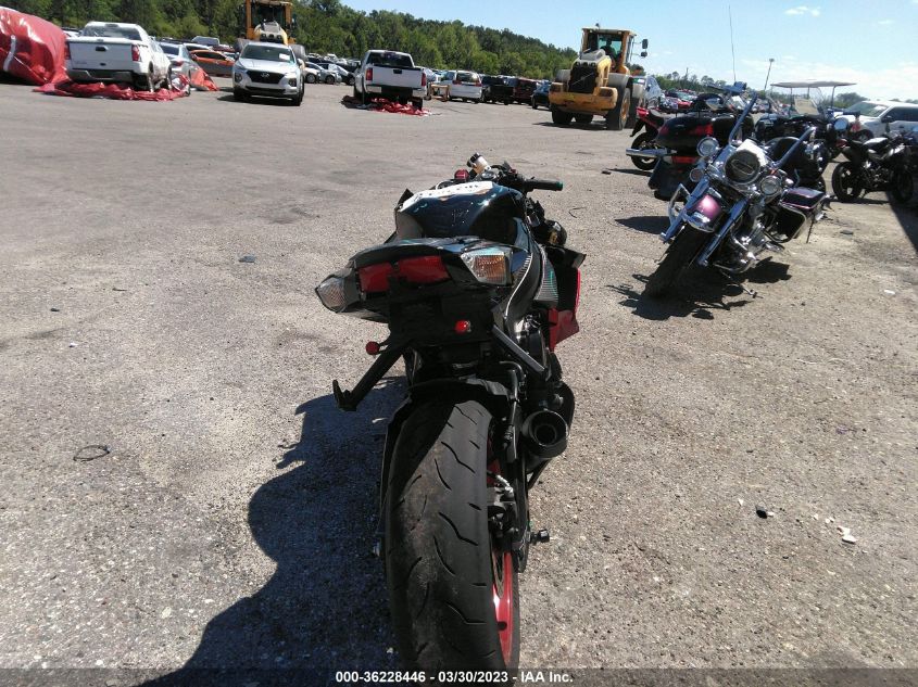2018 SUZUKI GSX-R750 - JS1GR7MA0J2101717