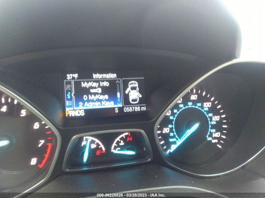 2015 FORD ESCAPE SE - 1FMCU9G90FUA13452