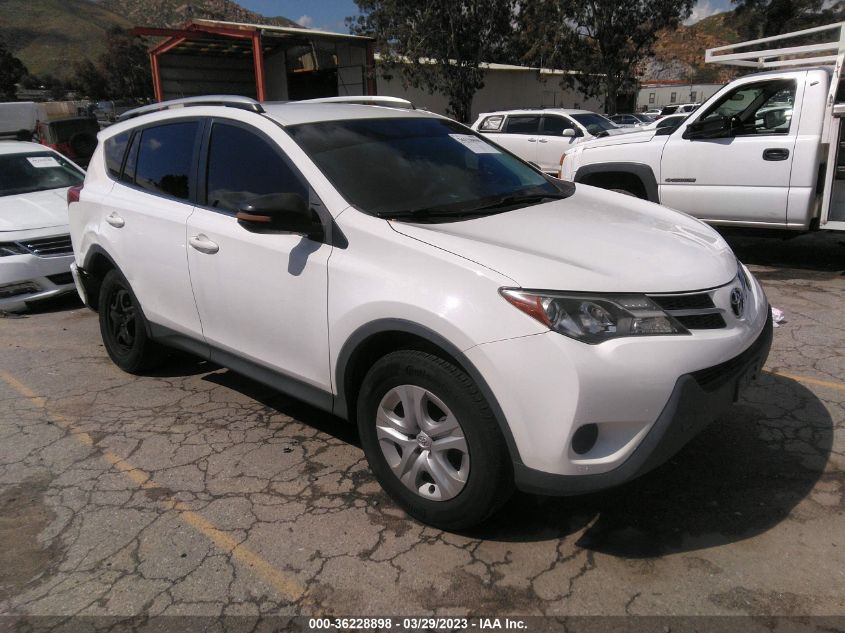 2015 TOYOTA RAV4 LE - JTMZFREV9FJ041759