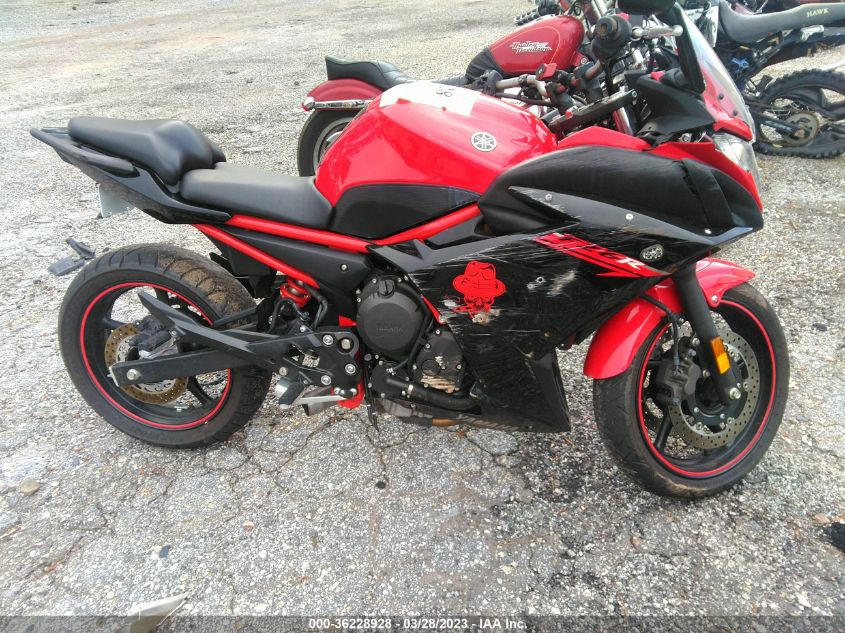 2015 YAMAHA FZ6 R JYARJ18E4FA014136
