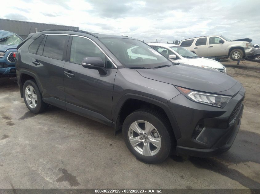 2021 TOYOTA RAV4 XLE - 2T3P1RFVXMC207758