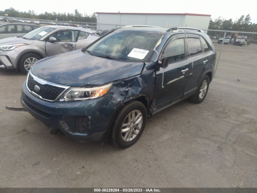 2014 KIA SORENTO LX - 5XYKT4A75EG481352