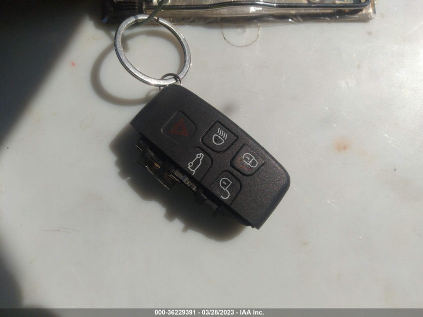 2017 JAGUAR XE 25T SAJAR4BG0HA960700