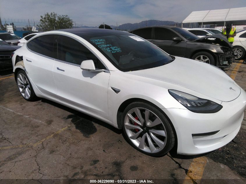 2018 TESLA MODEL 3 LONG RANGE - 5YJ3E1EB1JF081737