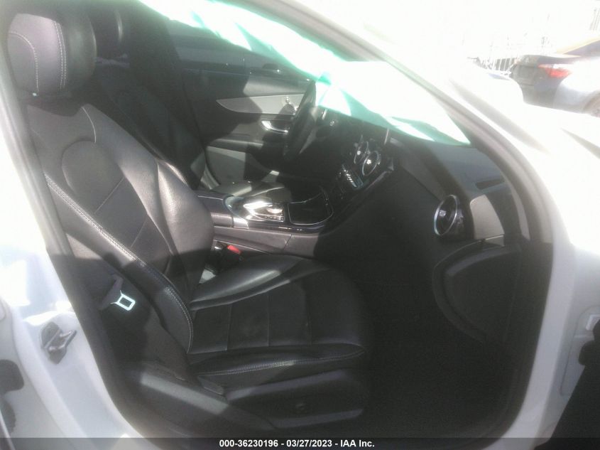 2015 MERCEDES-BENZ C-CLASS C 300 - 55SWF4KB7FU009091