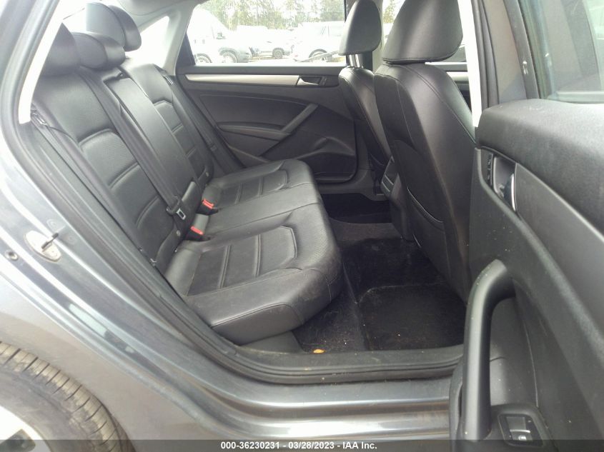 2014 VOLKSWAGEN PASSAT WOLFSBURG ED - 1VWAT7A37EC070448