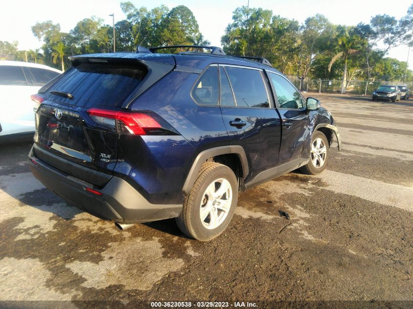 2021 TOYOTA RAV4 XLE - JTMP1RFV8MD531366