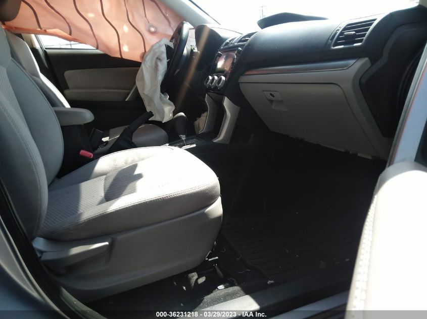 2016 SUBARU FORESTER 2.5I PREMIUM - JF2SJADC8GH509850