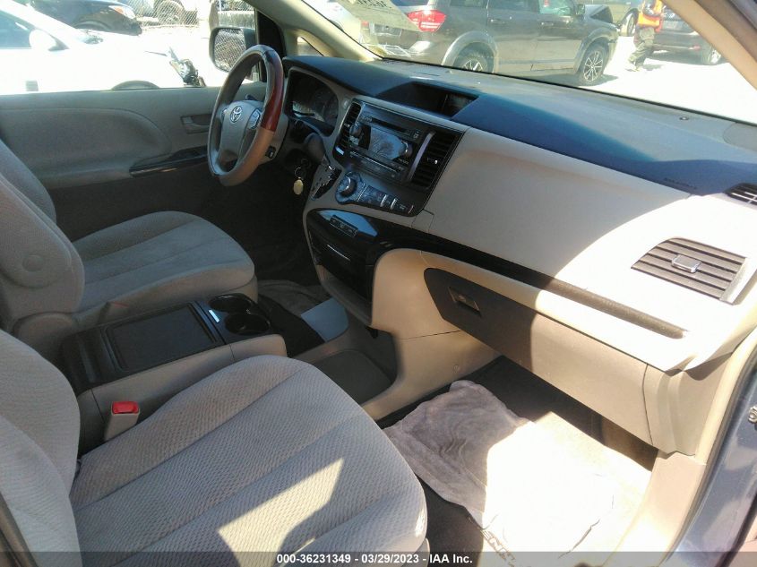 2013 TOYOTA SIENNA LE - 5TDKK3DC7DS393703