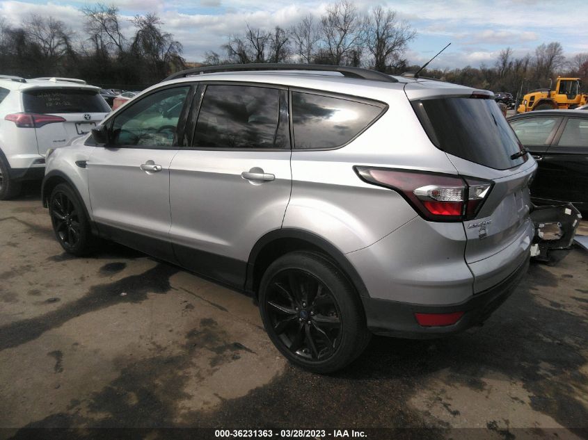 2017 FORD ESCAPE SE - 1FMCU9GD2HUD64824