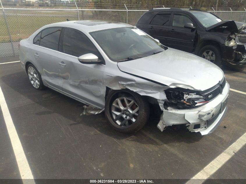 2014 VOLKSWAGEN JETTA SEDAN GLI EDITION 30 W/NAV - 3VW4T7AJ7EM263256