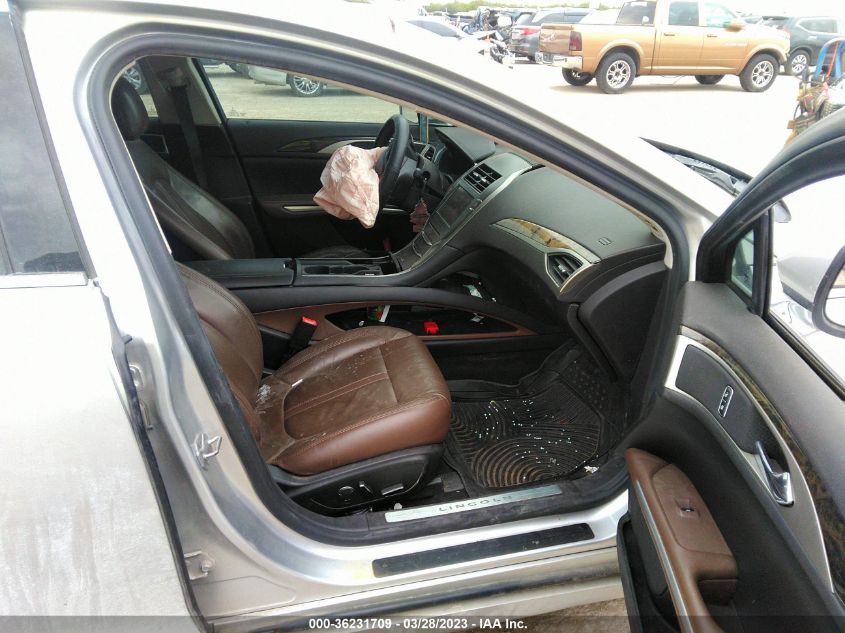 2014 LINCOLN MKZ - 3LN6L2G9XER802026