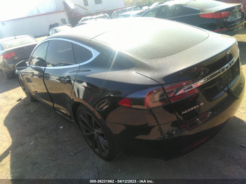 2018 TESLA MODEL S 75D/100D/P100D - 5YJSA1E25JF240105