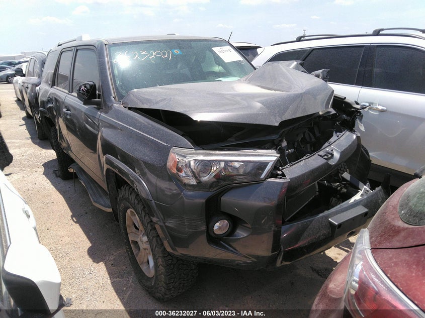 TOYOTA 4RUNNER SR5 2018