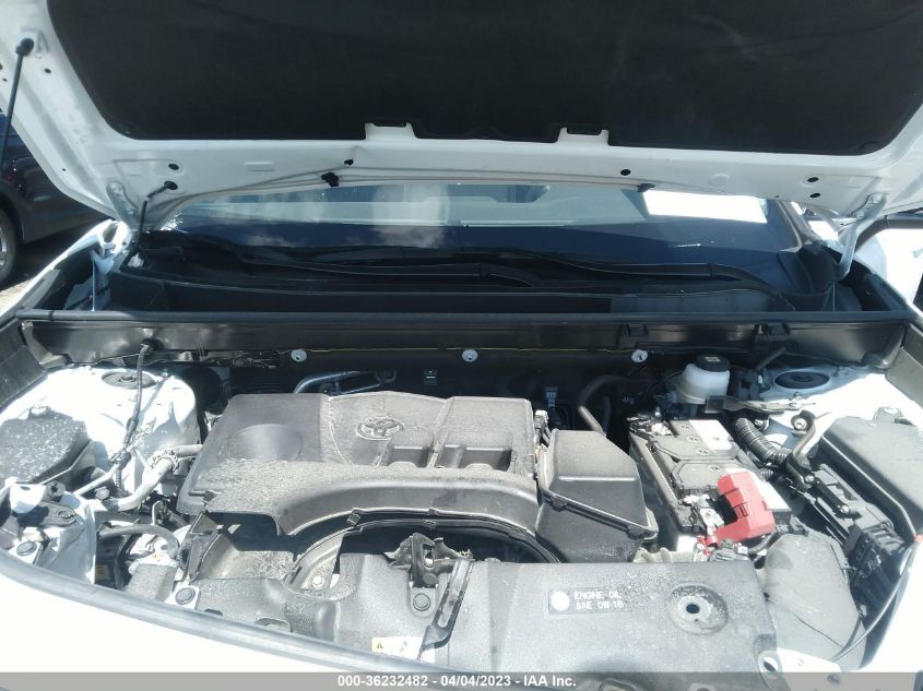2022 TOYOTA RAV4 XLE - JTMW1RFVXND093849