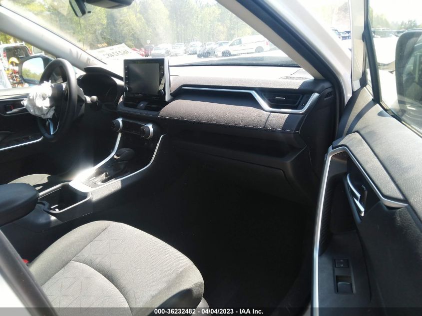 2022 TOYOTA RAV4 XLE - JTMW1RFVXND093849