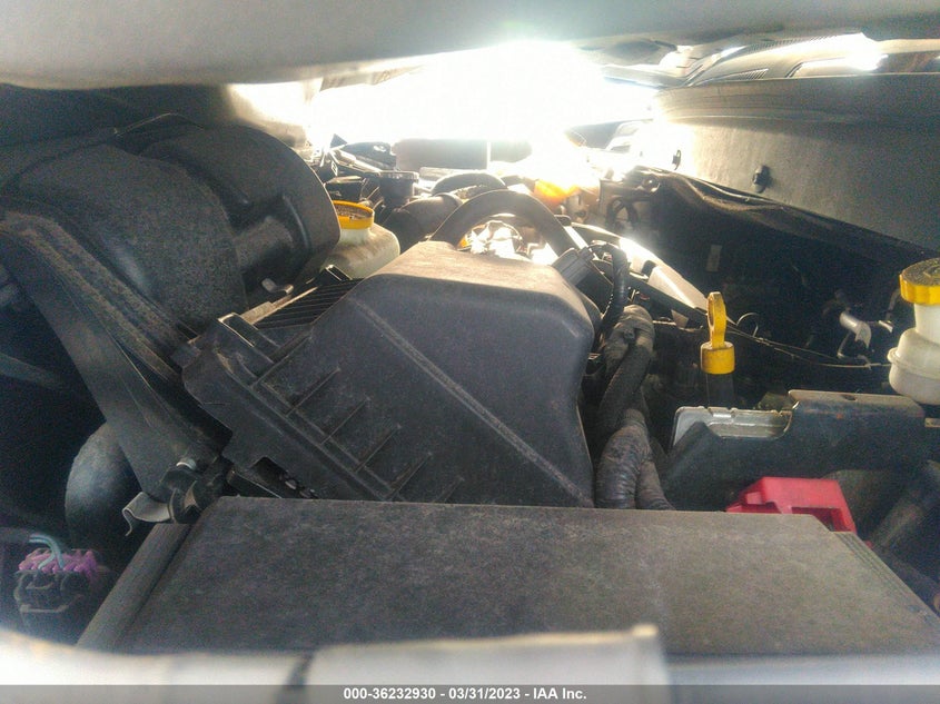 VIN 3C4PDCAB0JT243087 2018 DODGE JOURNEY SE
