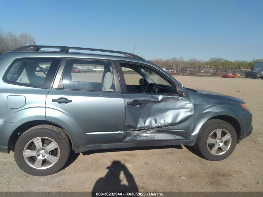 2013 SUBARU FORESTER 2.5X - JF2SHABC0DH444275