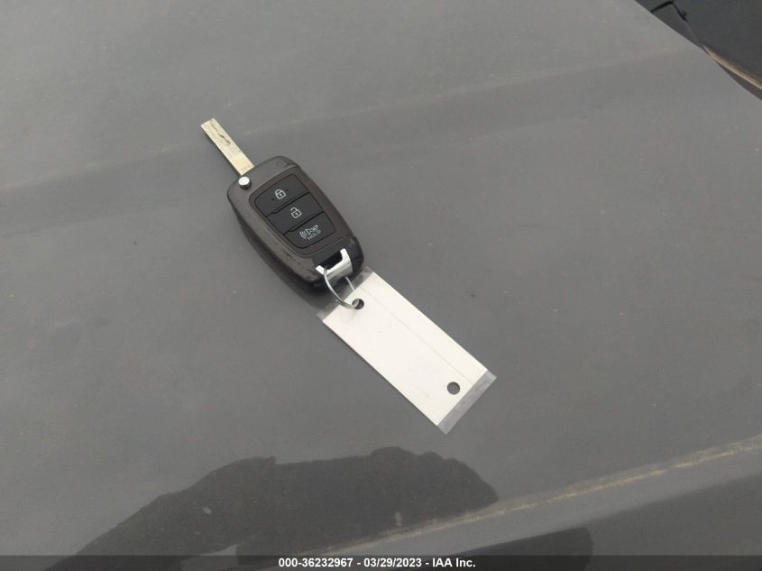 2022 HYUNDAI VENUE SEL - KMHRC8A35NU146895