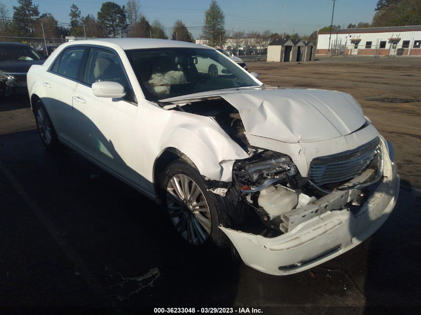 2013 CHRYSLER 300 - 2C3CCARG6DH667848