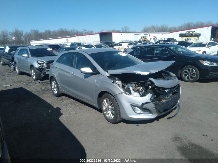 2013 HYUNDAI ELANTRA GT - KMHD35LE3DU124500