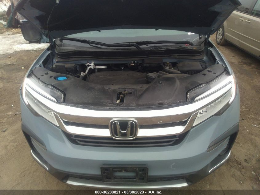 2022 HONDA PILOT TOURING 8-PASSENGER - 5FNYF6H97NB037711