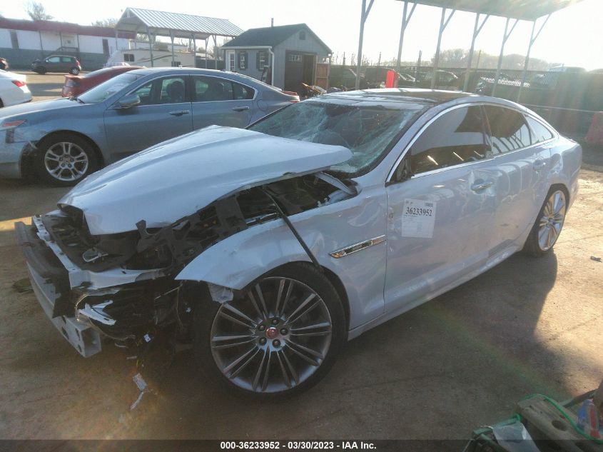 2016 JAGUAR XJ R-SPORT - SAJWJ1CD4G8W03168