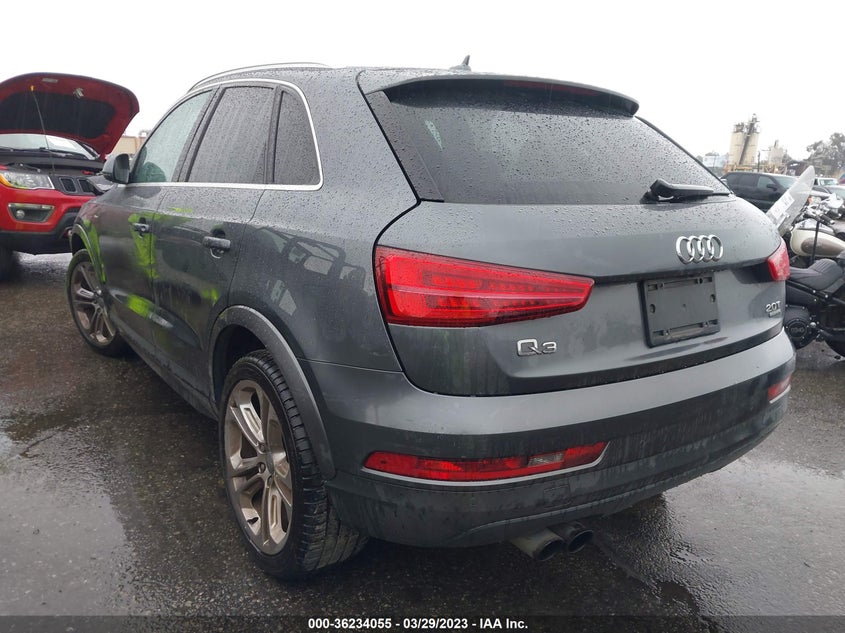 VIN WA1JCCFS1JR013305 2018 AUDI Q3 PREMIUM PLUS