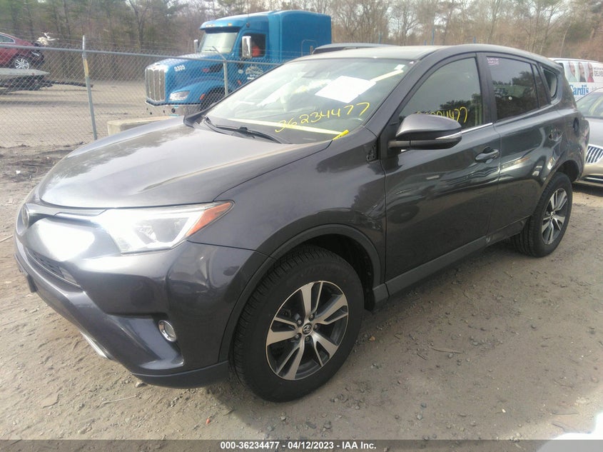VIN JTMRFREV2HJ135145 2017 TOYOTA RAV4 XLE