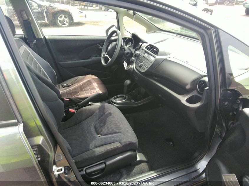 2013 HONDA FIT SPORT - JHMGE8H56DC049589
