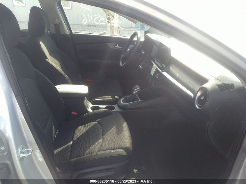 2021 KIA FORTE LXS - 3KPF24AD8ME270071