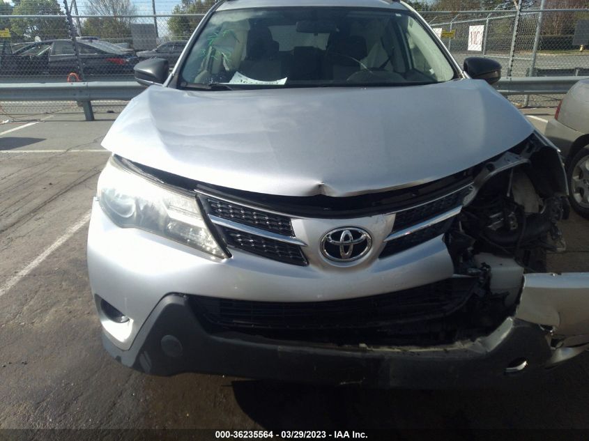2013 TOYOTA RAV4 LE - JTMZFREV8D5017880
