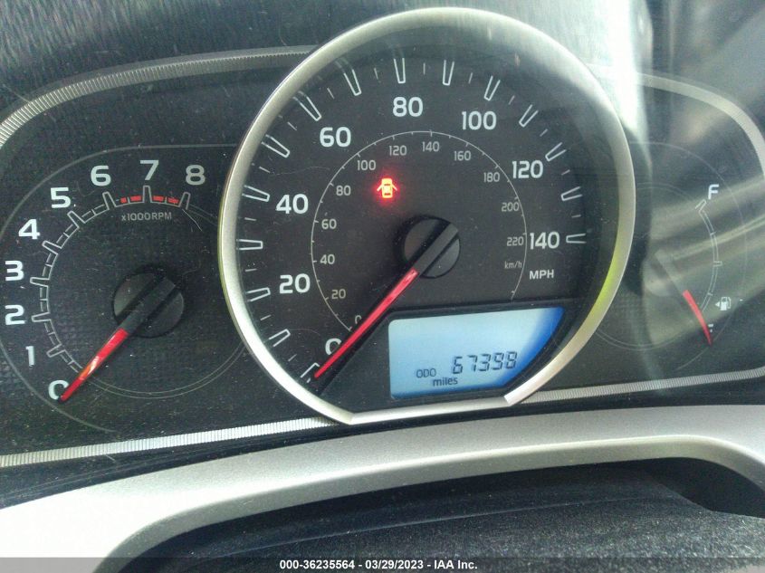 2013 TOYOTA RAV4 LE - JTMZFREV8D5017880