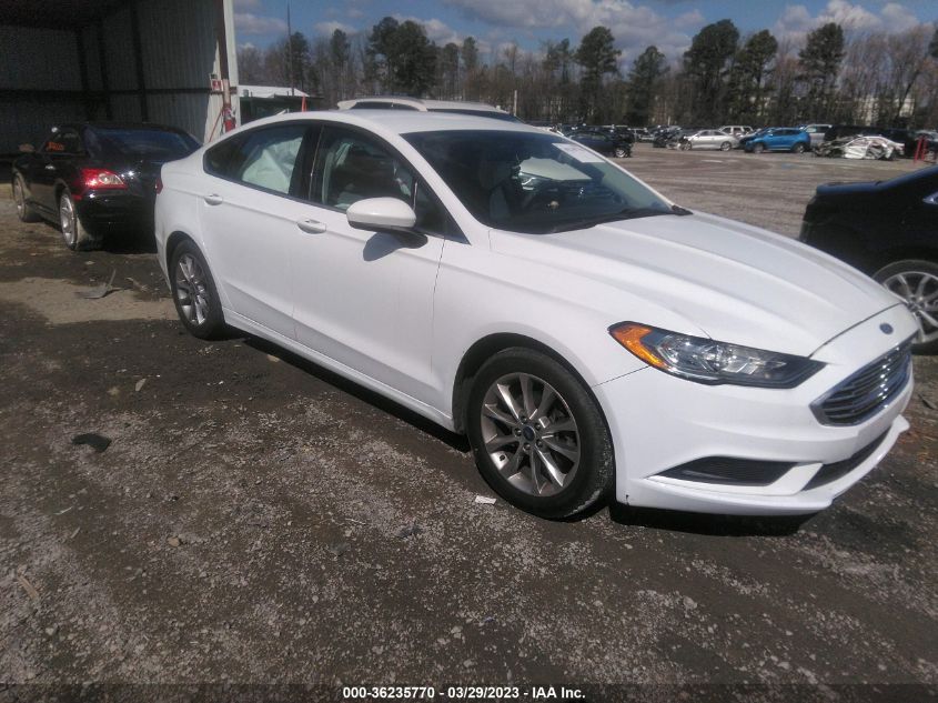 2017 FORD FUSION SE - 3FA6P0HD5HR229949