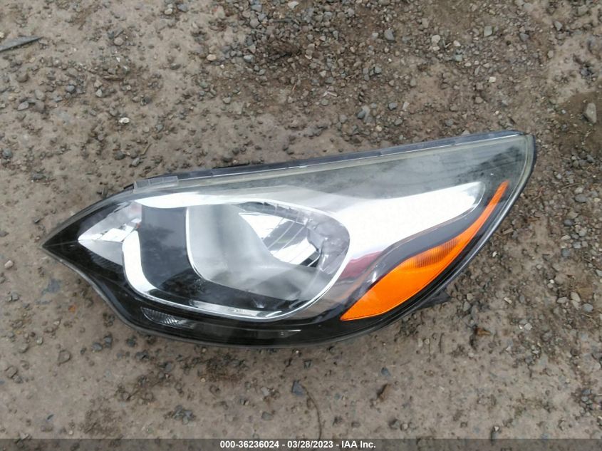 2015 KIA RIO LX - KNADM4A31F6521902