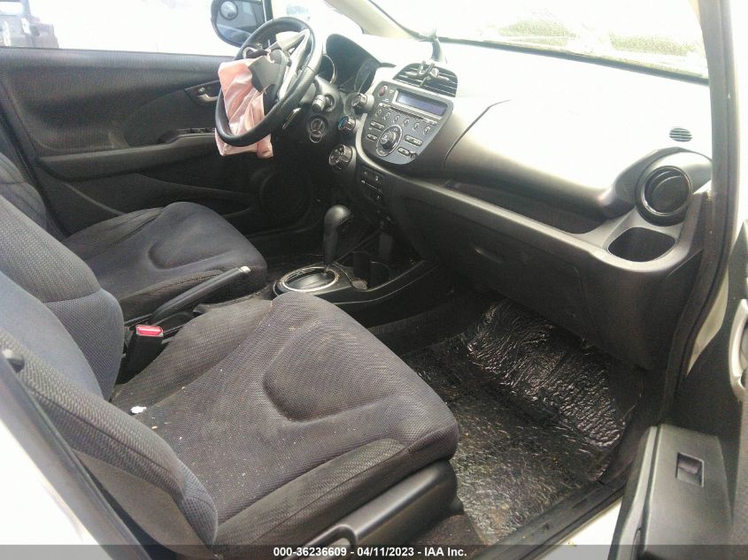 2013 HONDA FIT SPORT - JHMGE8H56DC023588