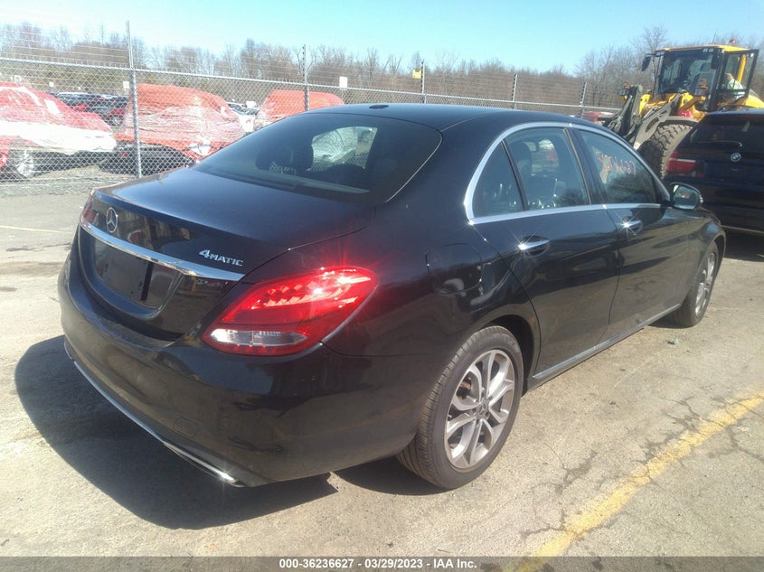 VIN 55SWF4KB8JU256158 2018 MERCEDES-BENZ C-CLASS C 300