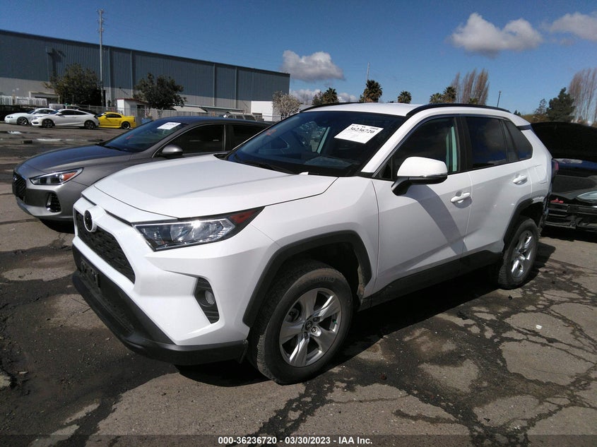 VIN 2T3P1RFV5MC163328 2021 TOYOTA RAV4 XLE
