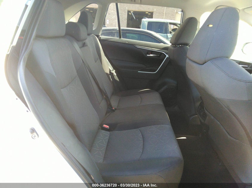 VIN 2T3P1RFV5MC163328 2021 TOYOTA RAV4 XLE