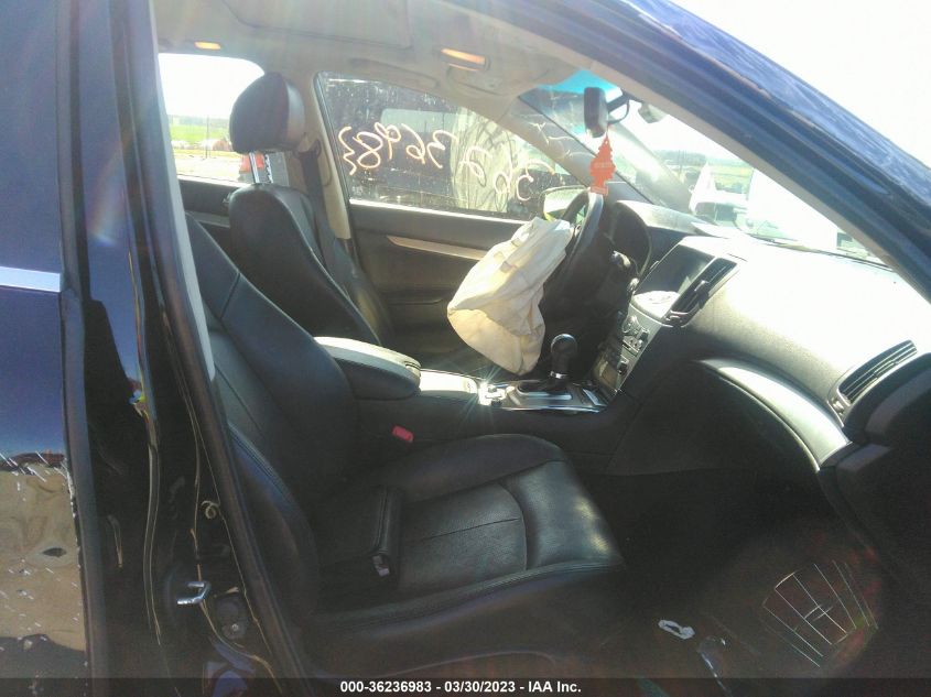 2015 INFINITI Q40 JN1CV6AR2FM651245
