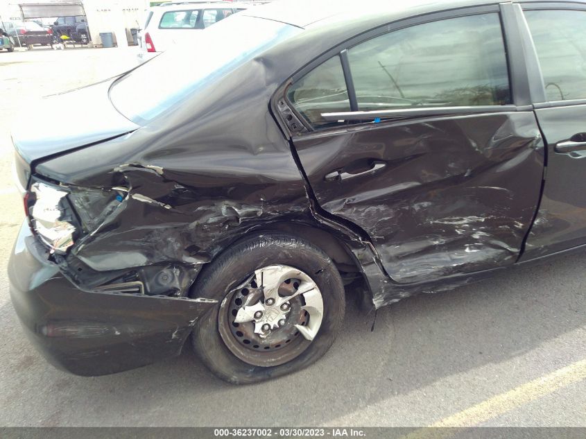 2013 HONDA CIVIC SDN LX - 2HGFB2F50DH577830