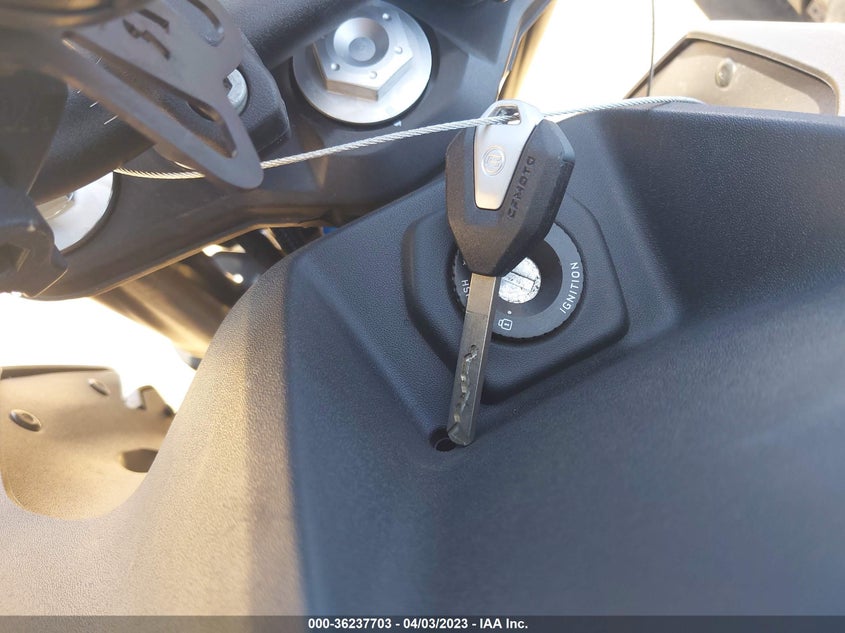 VIN LCEPDPL17N6001599 2022 CF MOTO 300NK